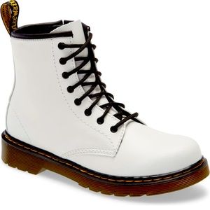 Kids Dr Marten size 4 US